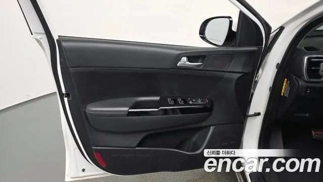 Kia Sportage 2016 thumb 6