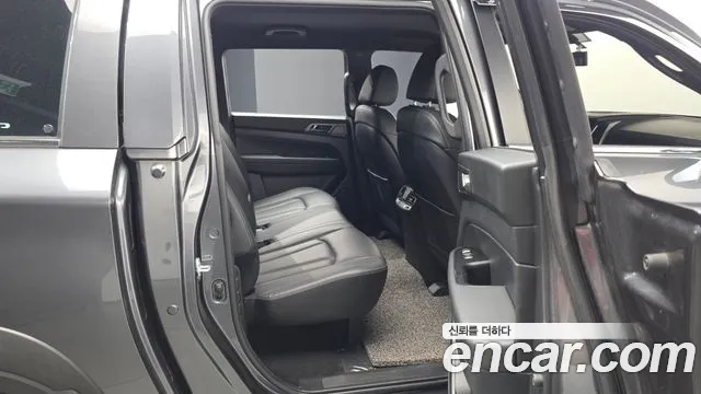 KGM Rexton 2023 thumb 12