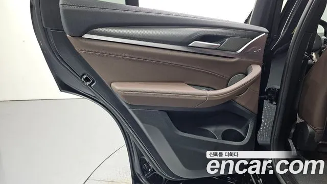 BMW X4 2025 thumb 9