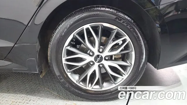 Kia K5 2022 thumb 6