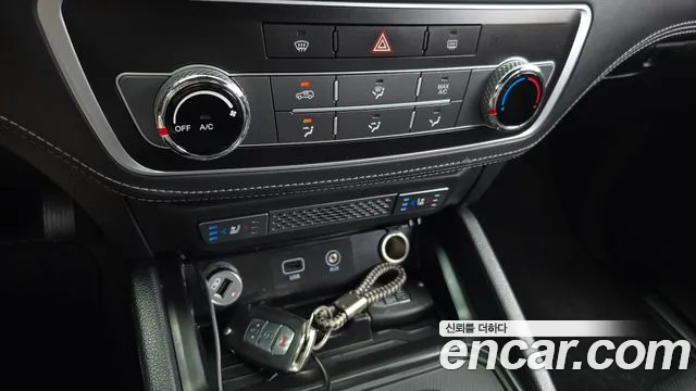 KGM Rexton 2020 thumb 6