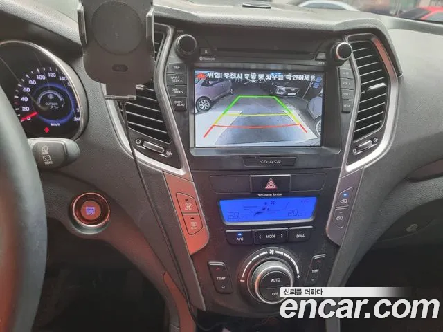 Hyundai DM 2012 thumb 7