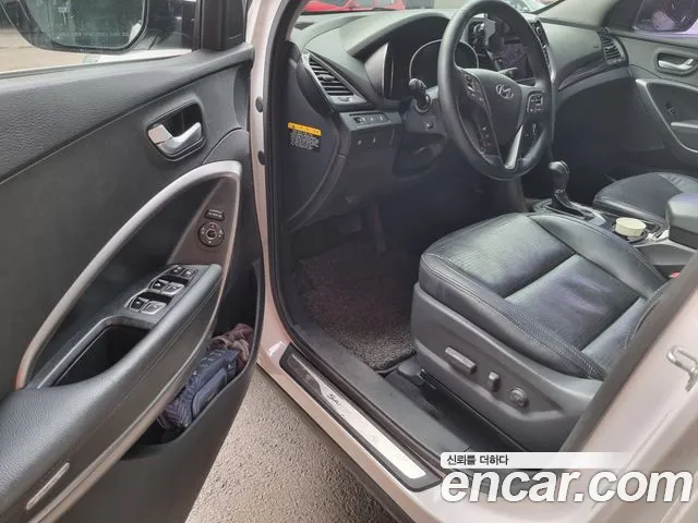 Hyundai DM 2012 thumb 11