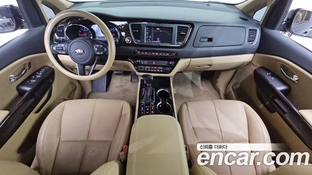 Kia Carnival 2019 thumb 7
