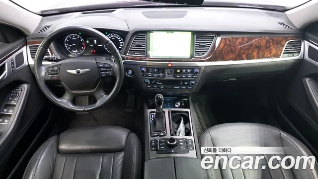 Hyundai Genesis 2015 thumb 3