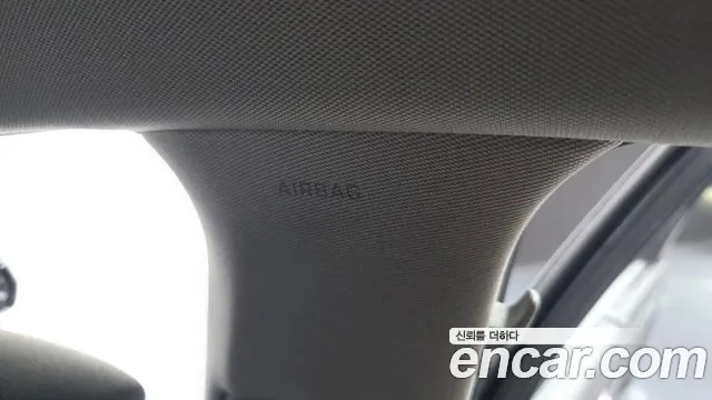 Hyundai Genesis 2015 thumb 4