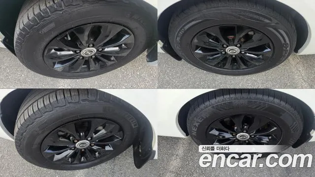 KGM Korando 2016 thumb 9