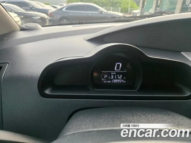 KGM Korando 2016 thumb 11