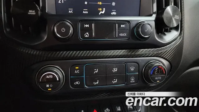 Chevrolet Colorado 2019 thumb 2