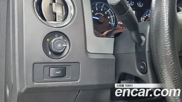 Ford F150 2011 thumb 9