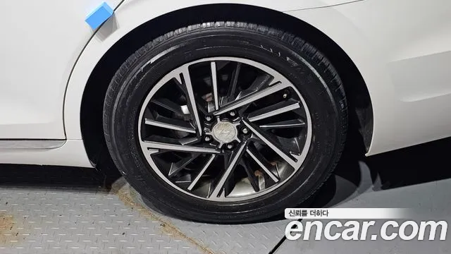 Hyundai Grandeur 2020 thumb 4