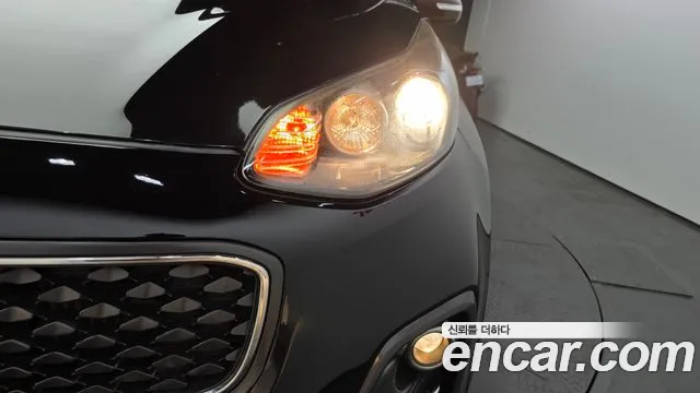 Kia Sportage 2017 thumb 8