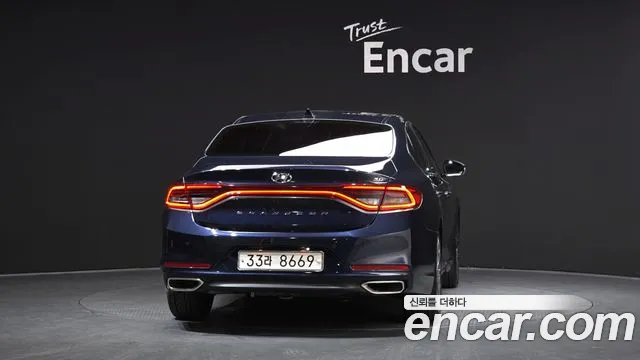 Hyundai Grandeur 2017 thumb 10