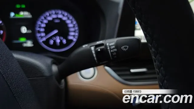 Hyundai Grandeur 2017 thumb 12