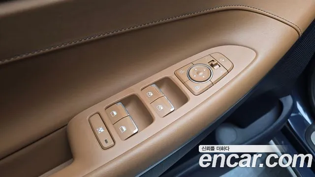 Hyundai Grandeur 2017 thumb 2