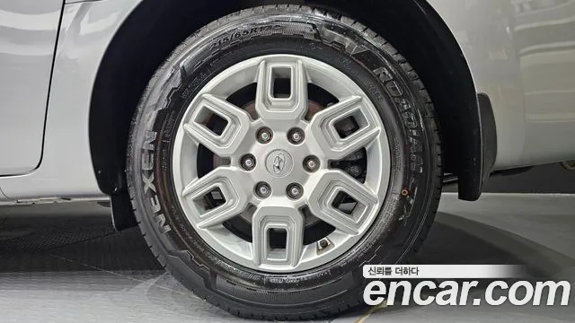 Hyundai Staria 2022 thumb 3