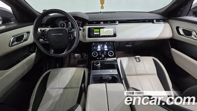Land Rover Range Rover Velar 2018 thumb 3