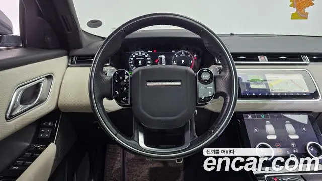 Land Rover Range Rover Velar 2018 thumb 11