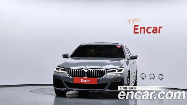 BMW 5 серии 2022 thumb 4