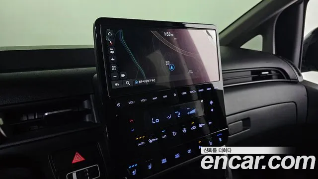Hyundai Staria 2022 thumb 9
