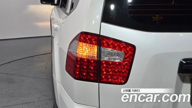 Kia Mohave 2013 thumb 12