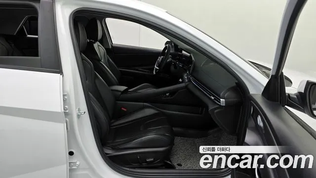 Hyundai Elantra 2022 thumb 10
