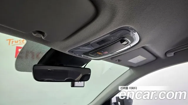 Hyundai Elantra 2022 thumb 5