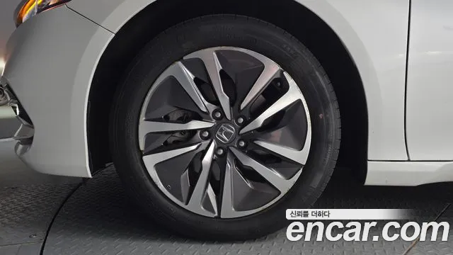 Honda Accord 2019 thumb 2