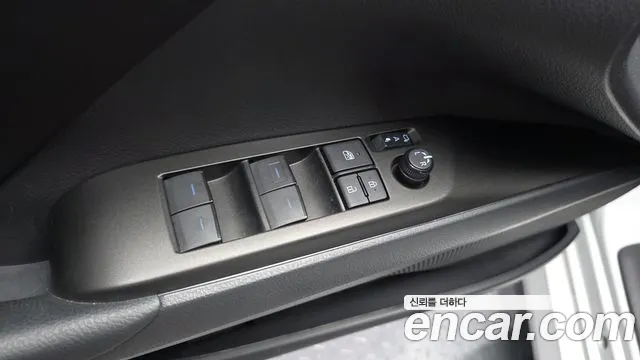 Toyota Camry 2024 thumb 12
