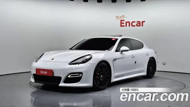 Porsche Panamera 2013 thumb 12