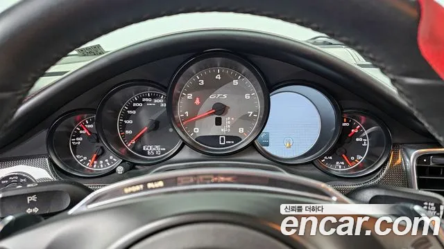 Porsche Panamera 2013 thumb 4