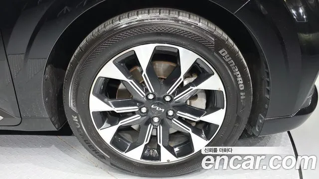 Kia Carnival 2022 thumb 4