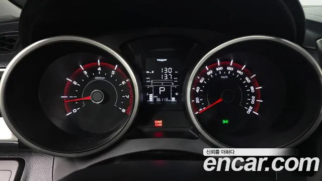KGM Tivoli 2016 thumb 10