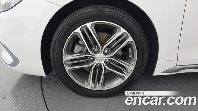 Hyundai Grandeur 2017 thumb 7