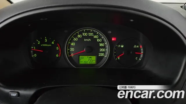 Hyundai Staria 2011 thumb 8
