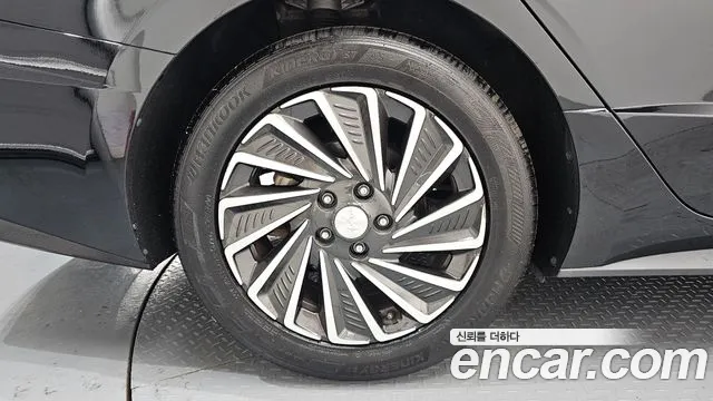 Hyundai (DN8) 2020 thumb 8