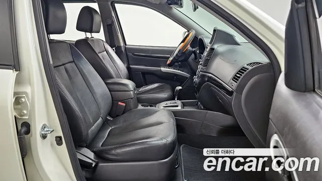 Hyundai Санта Фе 2012 thumb 11