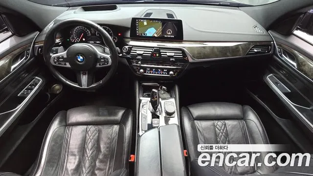 BMW 6 серии Gran Turismo 2018 thumb 2