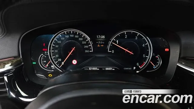 BMW 6 серии Gran Turismo 2018 thumb 5