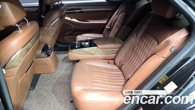 Genesis G90 2019 thumb 3