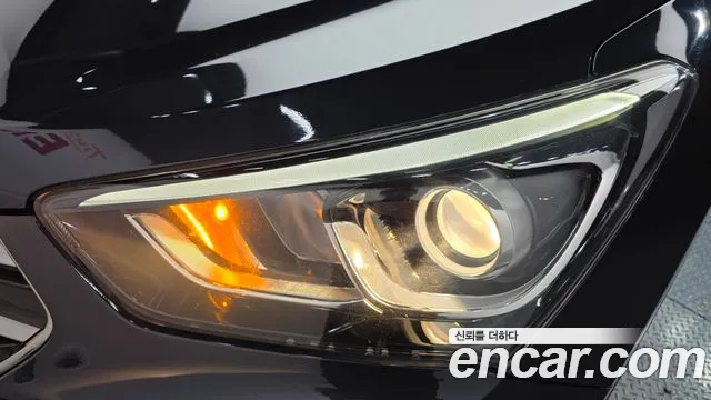 Hyundai Santafe 2016 thumb 12