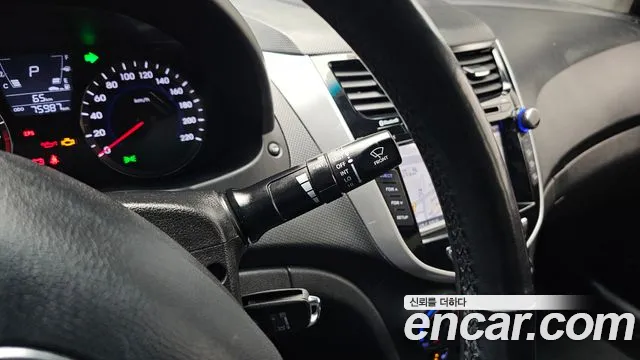 Hyundai Accent 2013 thumb 3