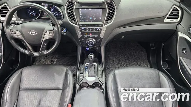 Hyundai Santafe 2017 thumb 12