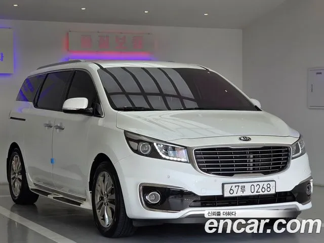 Kia Carnival 2016 thumb 7
