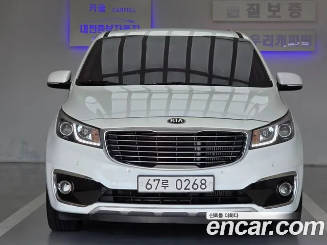 Kia Carnival 2016 thumb 4