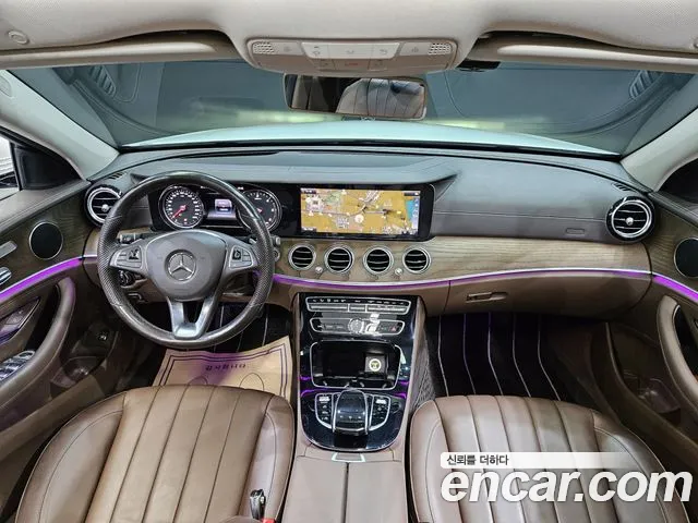 Mercedes-Benz E-Class 2018 thumb 8