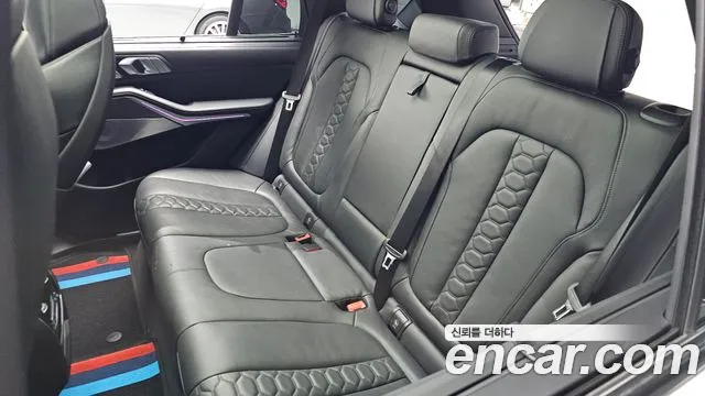 BMW X5M 2020 thumb 5