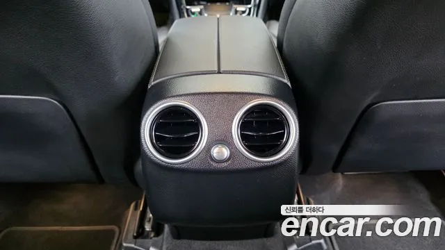 Mercedes-Benz GLC 2022 thumb 9