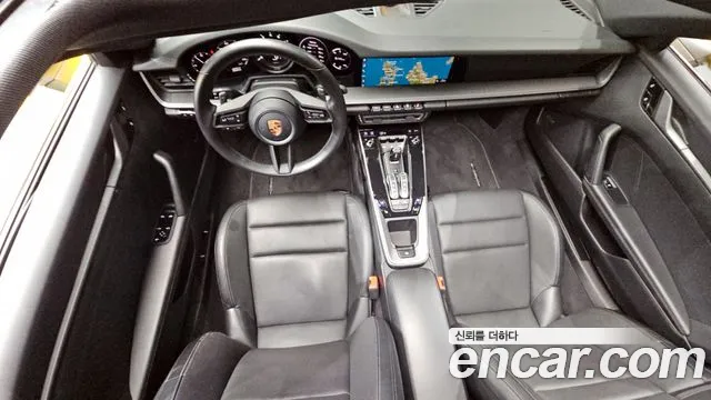 Porsche 911 2020 thumb 10