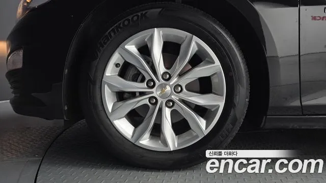Chevrolet Malibu 2019 thumb 3